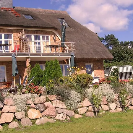 Ferienwohnung-sonnenkamp-in-gross-zicker-halbinsel-moenchgut Lägenhet Groß Zicker