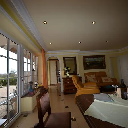 Apartment Ferienwohnung-sonnenkamp-in-gross-zicker-halbinsel-moenchgut