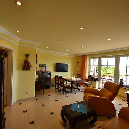 Lägenhet Ferienwohnung-sonnenkamp-in-gross-zicker-halbinsel-moenchgut