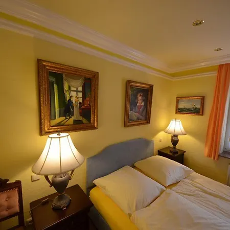 Ferienwohnung-sonnenkamp-in-gross-zicker-halbinsel-moenchgut *