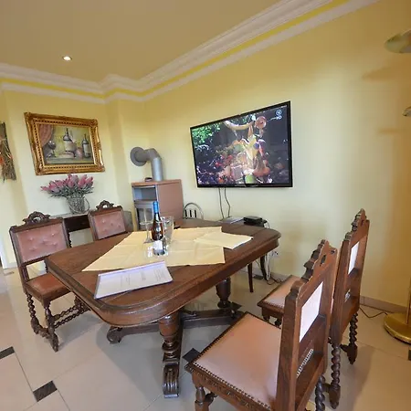 Ferienwohnung-sonnenkamp-in-gross-zicker-halbinsel-moenchgut Lägenhet *