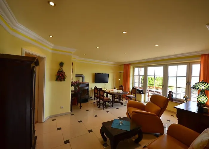 公寓 Ferienwohnung-sonnenkamp-in-gross-zicker-halbinsel-moenchgut