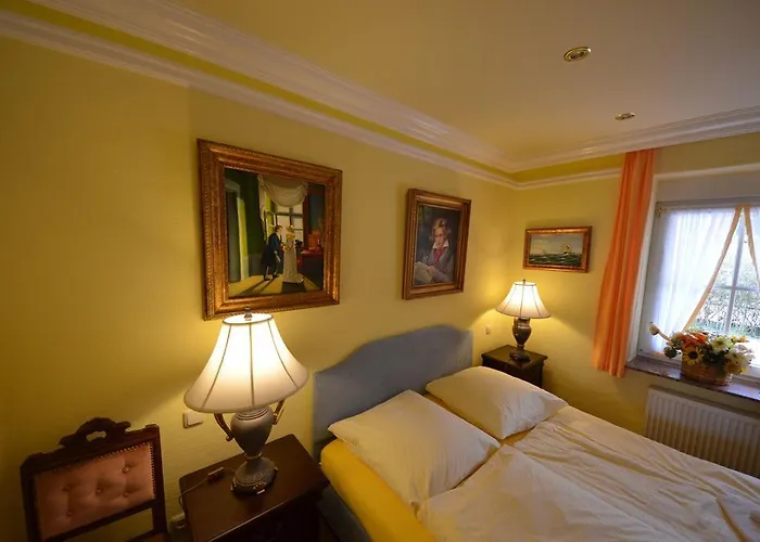 Ferienwohnung-sonnenkamp-in-gross-zicker-halbinsel-moenchgut *