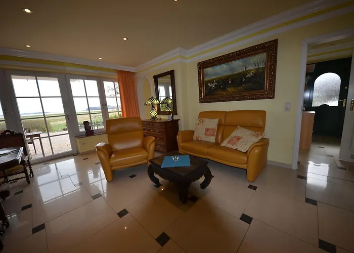 Ferienwohnung-sonnenkamp-in-gross-zicker-halbinsel-moenchgut 公寓