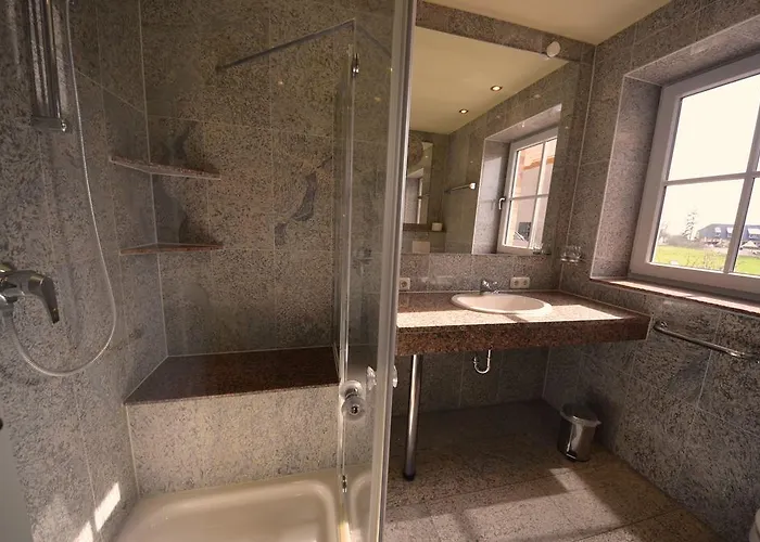 公寓 Ferienwohnung-sonnenkamp-in-gross-zicker-halbinsel-moenchgut Groß Zicker