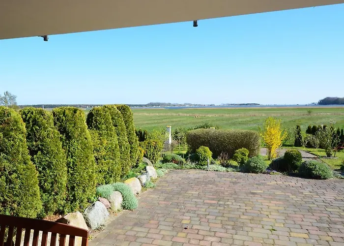 Ferienwohnung-sonnenkamp-in-gross-zicker-halbinsel-moenchgut * Groß Zicker